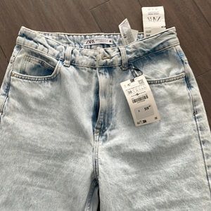 High rise - Straight denim